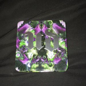 Urban Decay empty 4 well “Nirvana”